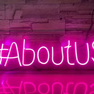 7 alphabet neon